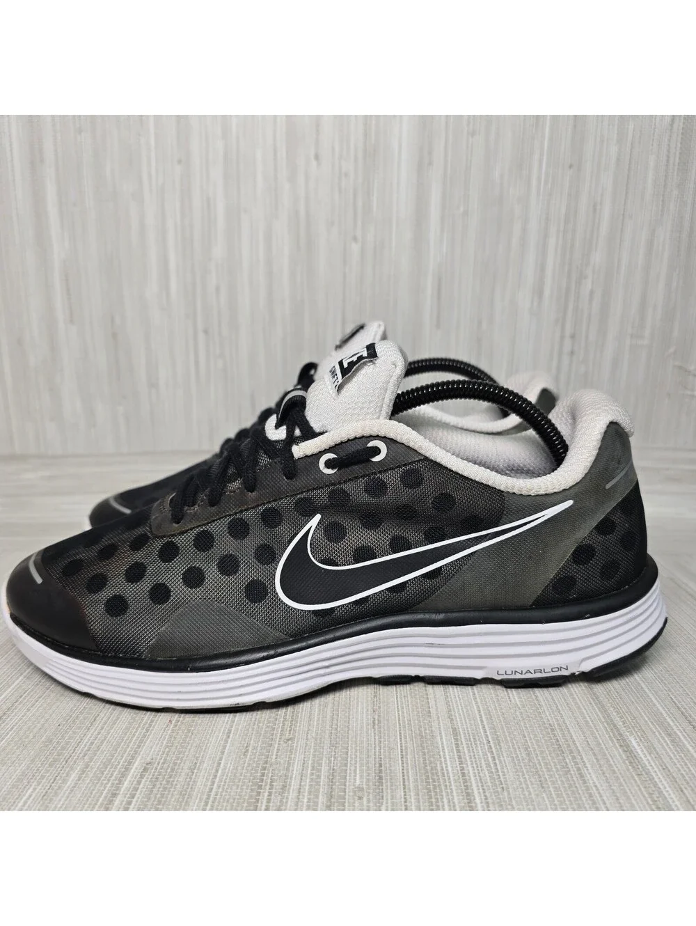 Nike LunarSwift+ 2 Polka Dot Black White Men’s 8.5 Running Shoes 443840-001